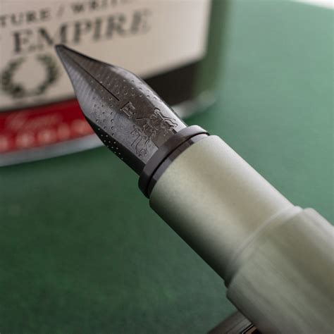 Faber-Castell NEO Slim Fountain Pen - Olive Green – Truphae