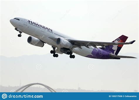 Hawaiian Airlines Taking Off from Los Angeles Airport LAX Editorial ...