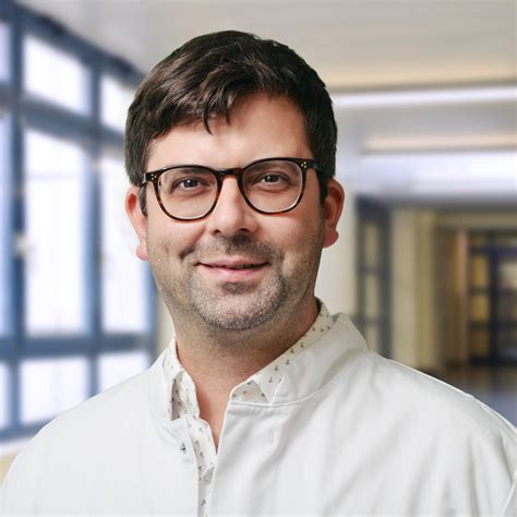 Jindrich Uhlik - Facharzt für Strahlentherapie in Wuppertal