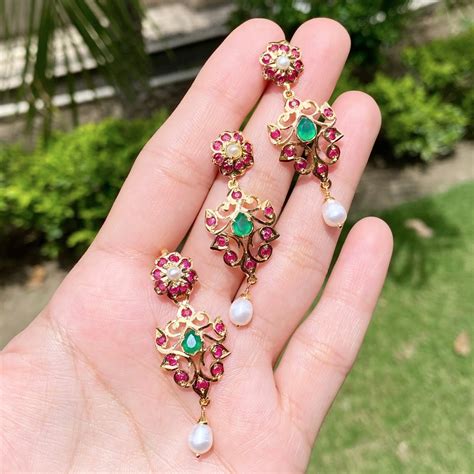 Shop Exclusive Pendant Sets For Gifting