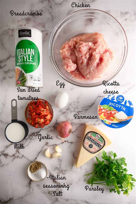 Baked Chicken Ricotta Meatballs with Spinach Alfredo Sauce - Chefjar ...