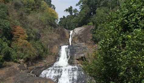 11 Best Nuwara Eliya Waterfalls To Visit On Your Vacation