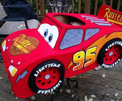Diy lightning mcqueen costume – Artofit