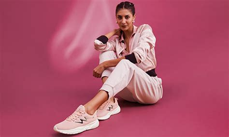 MADRA Off White Women's Walking Shoes – Campus Shoes