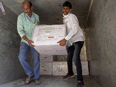 First Consignment Of Serum Institute of India's COVID-19 Vaccine ...