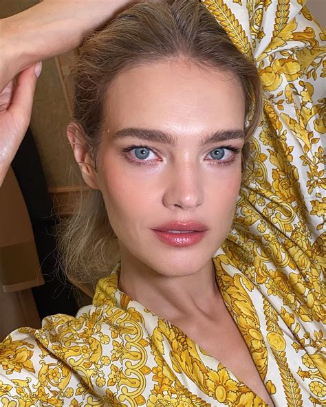 Ali Andreea Makeup Tutorials 的图像结果