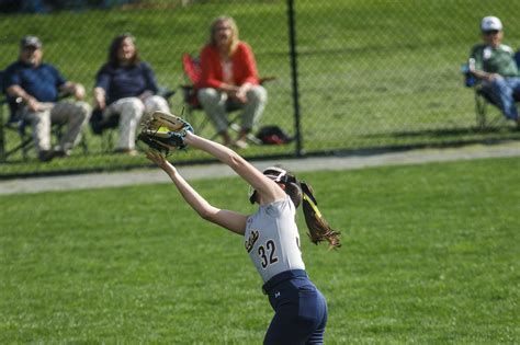 Cedar Cliff plays Central Dauphin during a high school softball game ...