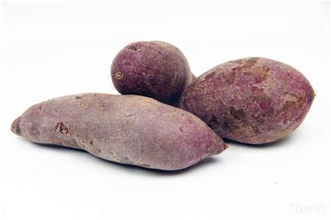 红薯被称为“长寿果”, 但最好不要与此物同食_黑斑