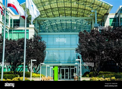 Infinite Loop Street 的图像结果