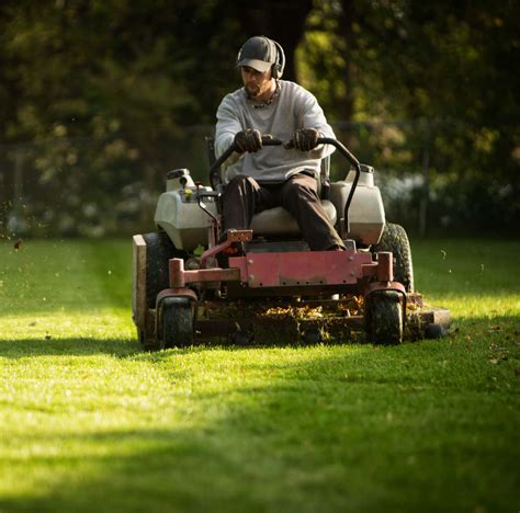 Lawn Care Insurance - Get 100% Free Quote | NEXT