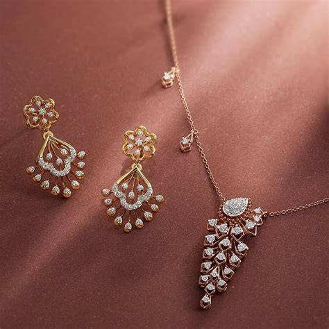 CaratLane sees 23% revenue growth in FY25 Q4 - FashionNetwork India