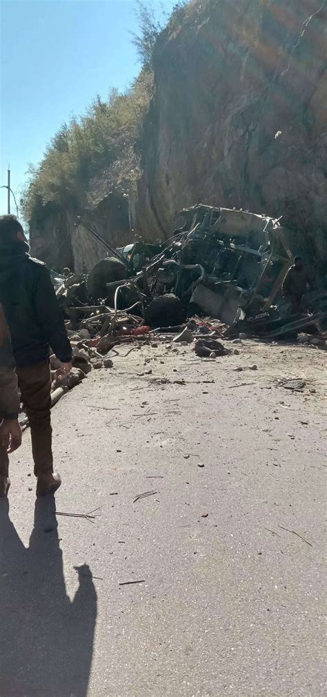 Sikkim accident: Heart wrenching first visuals of accident that killed ...