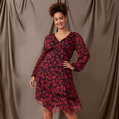 Estelle Clothing Sale | Size-Inclusive Dresses, Skirts & Clothing Sale
