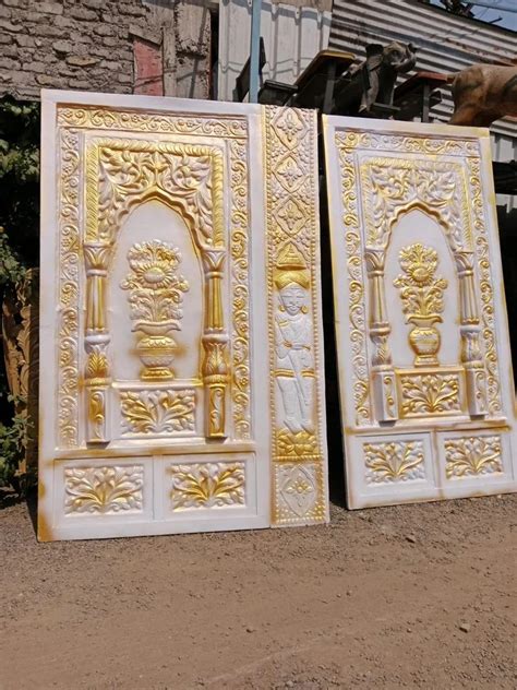Fiber Stages - FRP Wedding Golden Stage Manufacturer from Pune