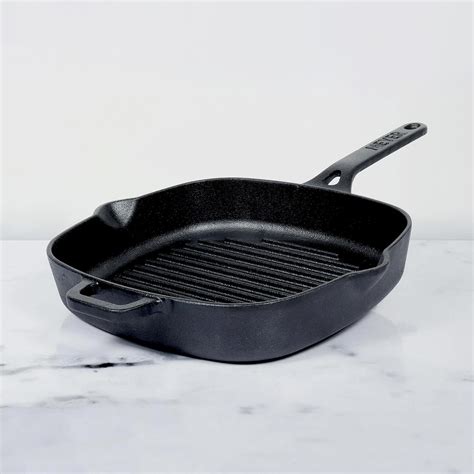 Buy MEYER Cast Iron Grill Pan - 25 cm from Meyer at just INR 3475.0