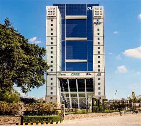 DLF Square Gurgaon: Commercial Property For Lease In Gurgaon