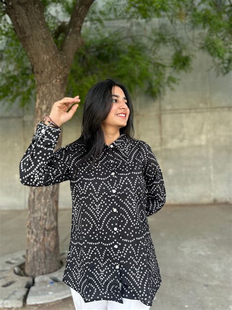 RIVA Classic Black Bandhani Cotton Shirt – Cottivaa