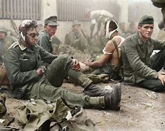 wounded soldiers 的图像结果