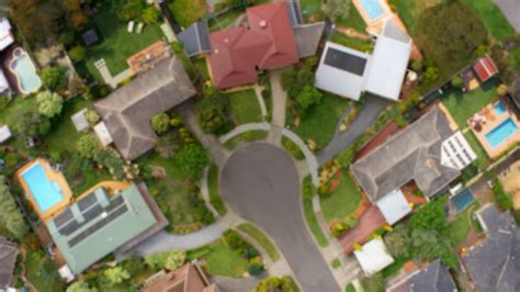 word request - How do you say "patio de vecinos" in English? - English ...