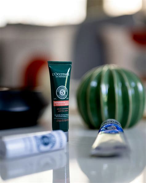 Small Tube of Toothpaste 的图像结果