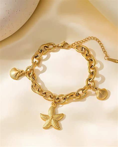 Sea shell and star bracelet – The July Muse