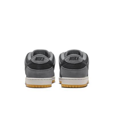 Nike SB Dunk Low Pro Skate Shoes. Nike IN