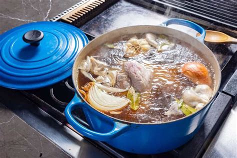 Crispy Pata 的图像结果