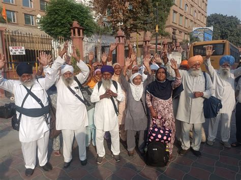 6,600 Indian pilgrims head to Pakistan - Punjab News | Bhaskar English