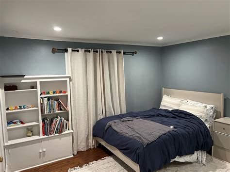 Mid-tone blue paint colors for bedroom