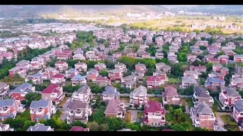 桂林别墅烂尾近20年，大量房屋被抵押给债主，满满的套路