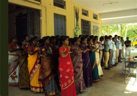 Kalvithanthai AKR Sourashtra Teachers College Sivaganga Campus: Photos ...