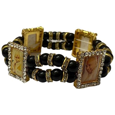 Buy Guruji Swaroop Bracelet Black and Off White Beads with 4 Guruji ...