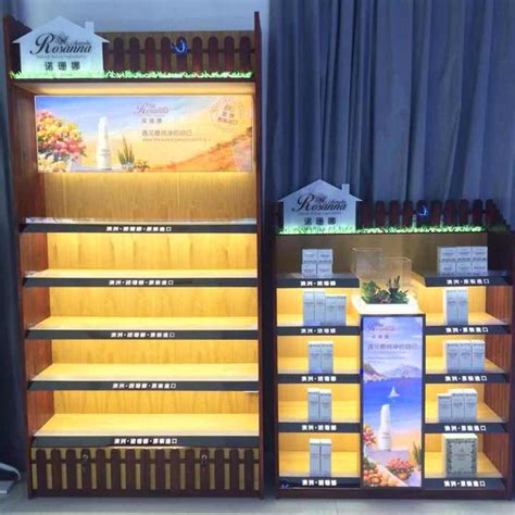 Cloth Shop Counter Design 的图像结果