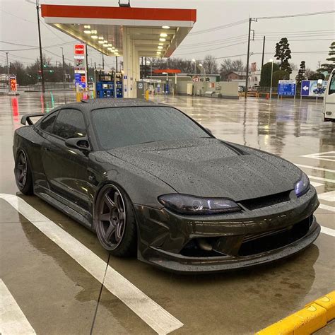 Nissan Silvia S15 Stance