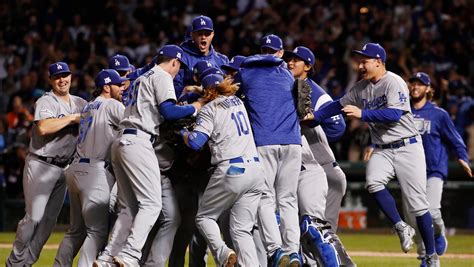World Series droughts: Who's gone longest without winning a pennant?