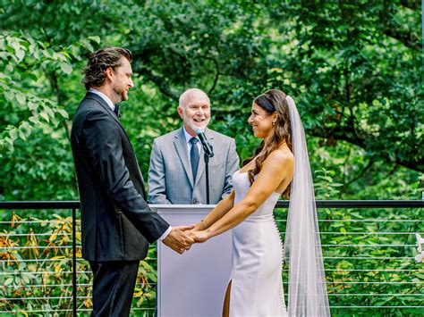Officiating A Wedding Ceremony What To Say How To Perform A Wedding