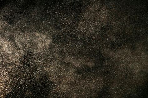 Dust Particles 的图像结果