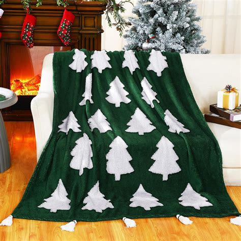 Amazon.com: FuWeave Christmas Throw Blanket Christmas Tree Couch ...