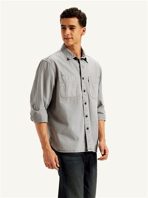Men's Solid Straight Fit Denim Shirt – Levis India Store