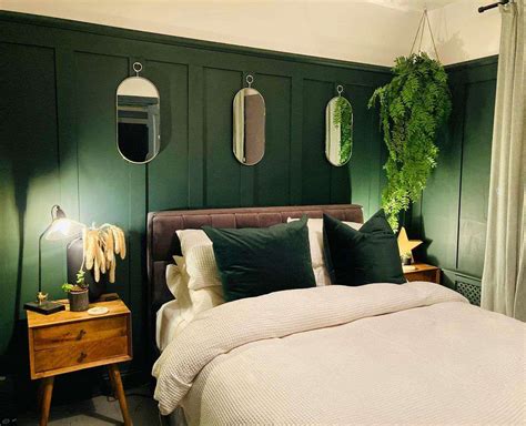 dark green and white bedroom ideas