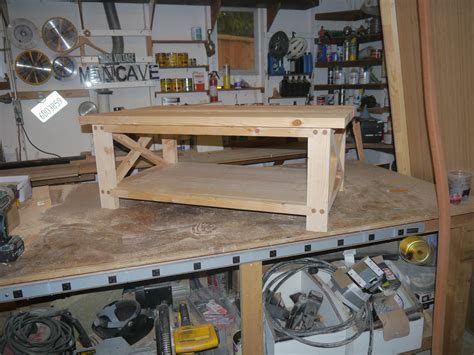 Making a Rustic Coffee Table 的图像结果