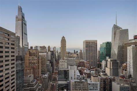 580 Fifth Ave, New York, NY 10036 - The World Diamond Tower | LoopNet