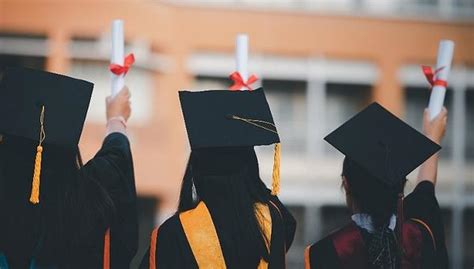 留学生的应届身份，是怎样界定的？各国留学生如何科学规划求职时间线？ 满满的干货！ - 知乎