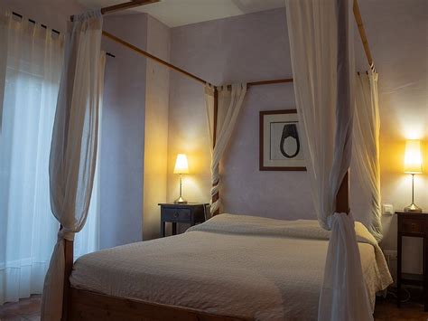 TRES MENTIRAS (Aldeanueva del Camino) - Inn Reviews, Photos, Rate ...