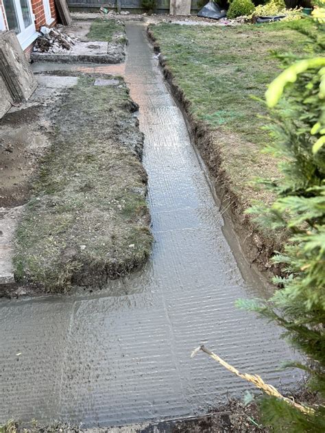 Piling Work 的图像结果