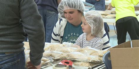 Volunteers pack thousands of meals for Garretson community