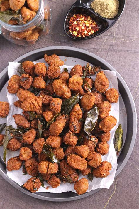 Soya Chunks Snack Recipe | Soya 65 - Cook with Kushi