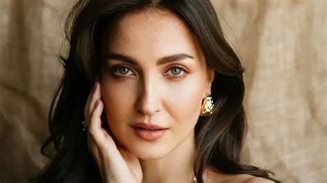 "He brings out emotions in a beautiful and intense way!" – Malang actor ...