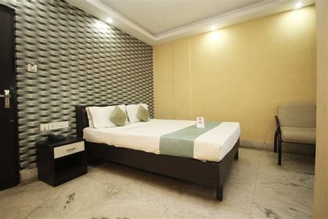 OYO 10247 HOTEL DELHI DHABA (Siliguri, West Bengal) - Hotel Reviews ...