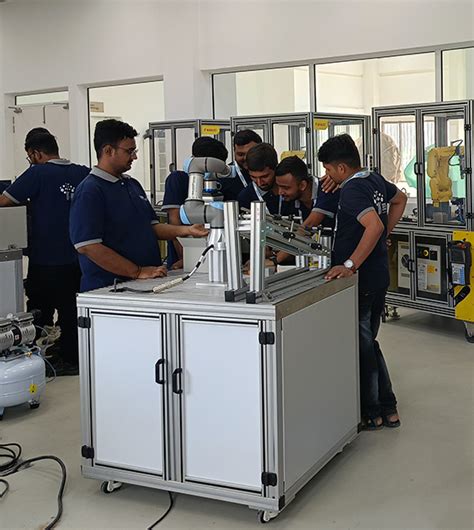 Advanced Manufacturing Technology 的图像结果